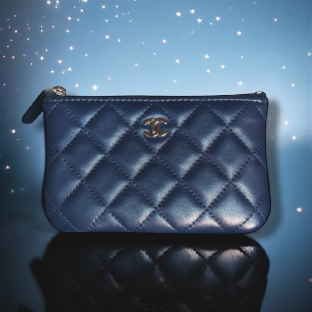💗CHANEL Classic Quilted Navy Lambskin Zipped Case Pouch Wallet Clutch Silver HW